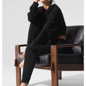 Black Women's Ribbed Lounge Set
